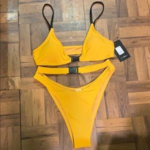 Summer Buckle 2 Piece Bikini 🥳